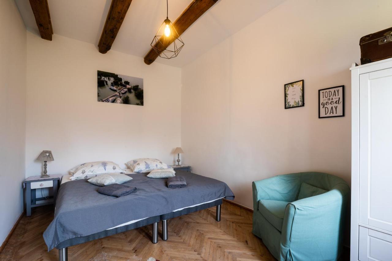 BadacsonytördemicMilio Apartman Badacsonyアパートメント エクステリア 写真