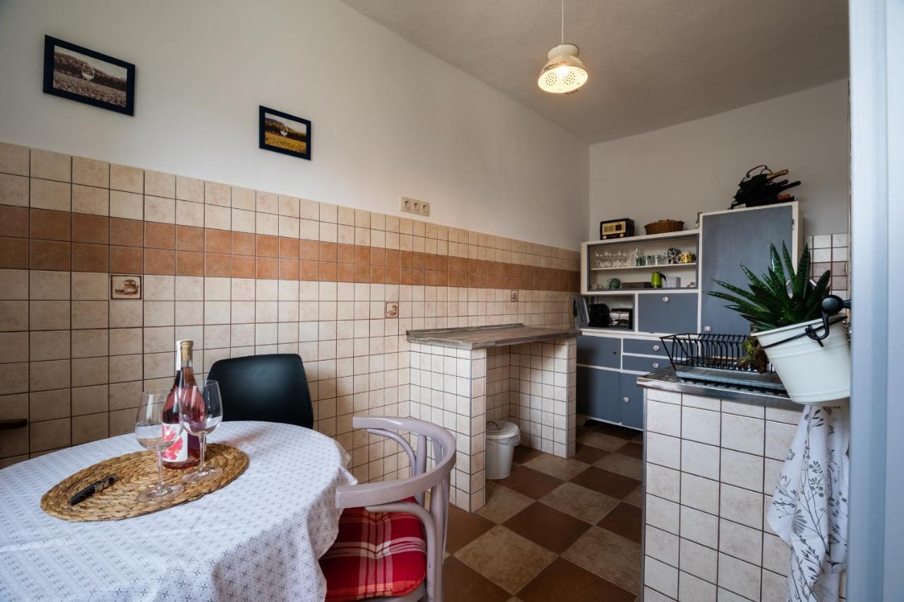 BadacsonytördemicMilio Apartman Badacsonyアパートメント エクステリア 写真
